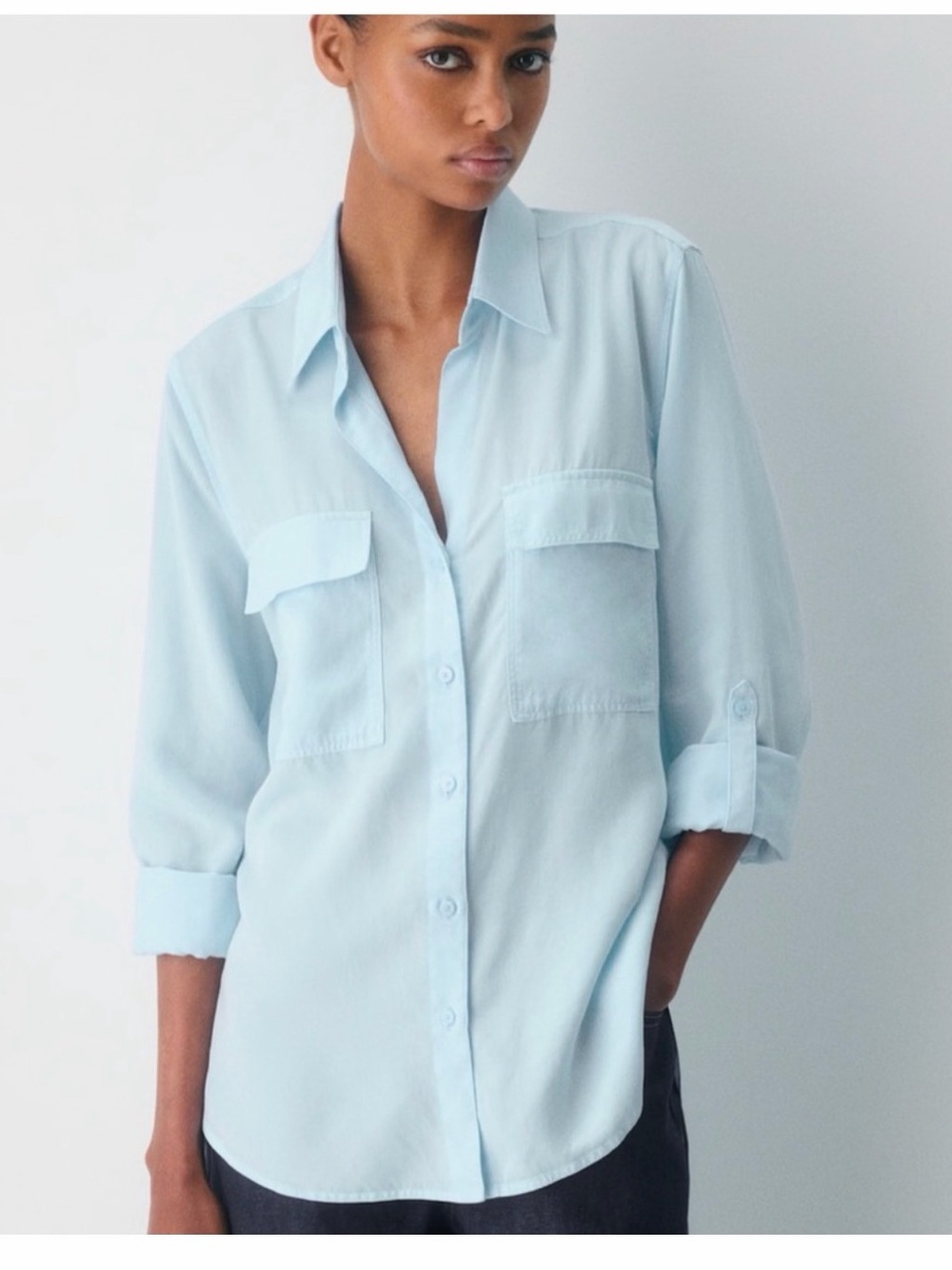 Aritiza babaton linen button down size M